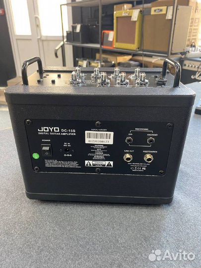 Комбоусилитель гитарный цифровой