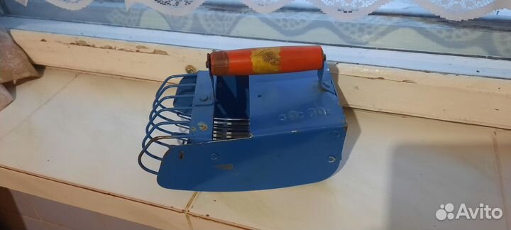 Комбайн для сбора ягод СССР