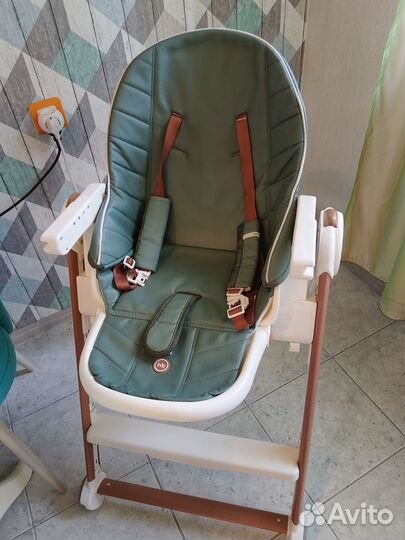 Стульчик для кормления happy baby berny v2