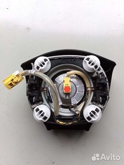 Подушка безопасности в руль VW Amarok 2H0880201G81