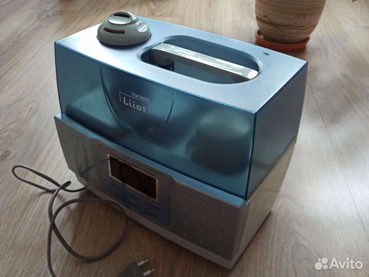 Увлажнитель воздуха Liiot