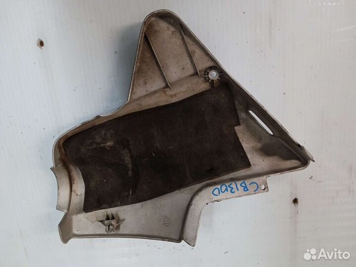 Honda CB 1300 SC40 98-02. Накладка левая. Пластик