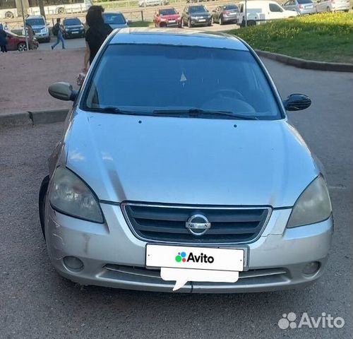 Nissan Altima 2.5 AT, 2002, битый, 250 000 км с пробегом, цена 150000 руб.