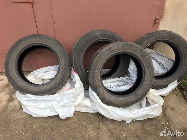 Continental CrossContact UHP E 235/60 R18 103V