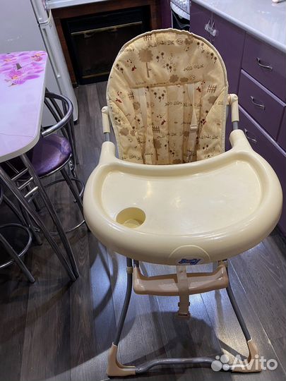 Стульчик для кормления