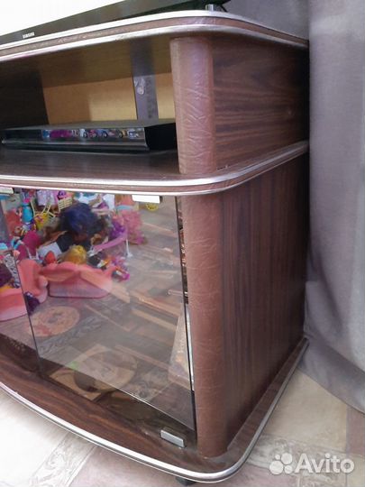 Тумба под тв