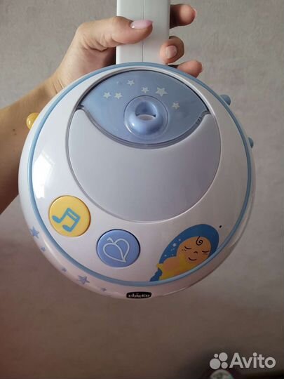 Мобиль на кроватку chicco проектор