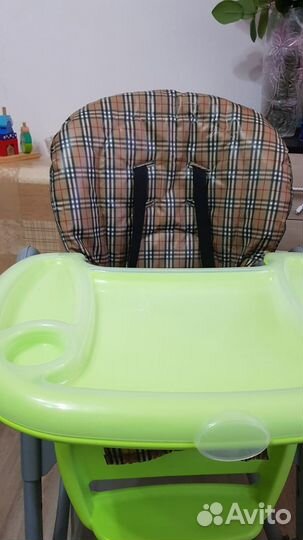 Стульчик для кормления cam