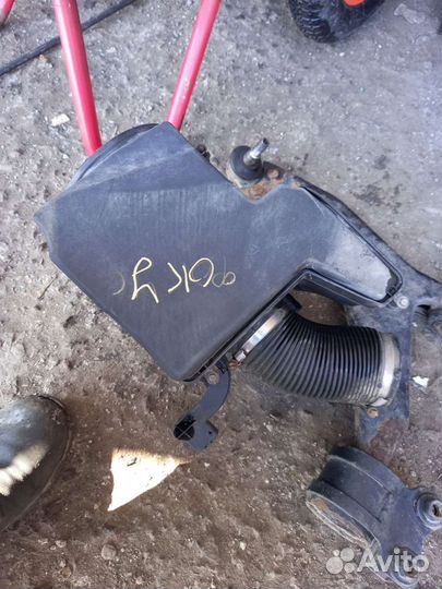 Корпус воздушного фильтра ford focus 2