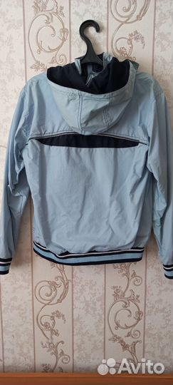 Куртка спортивная женская