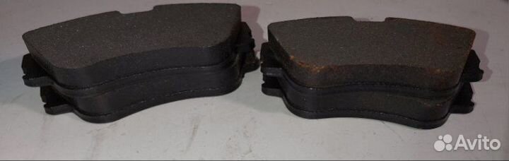 Тормозные колодки Volkswagen Transporter T4 1993
