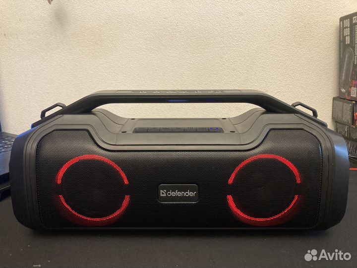 Блютуз колонка defender beatbox 50 новая