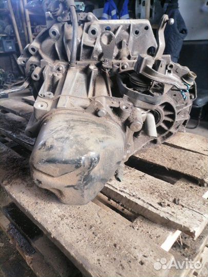 МКПП Renault Scenic 2 K4M 812 2008