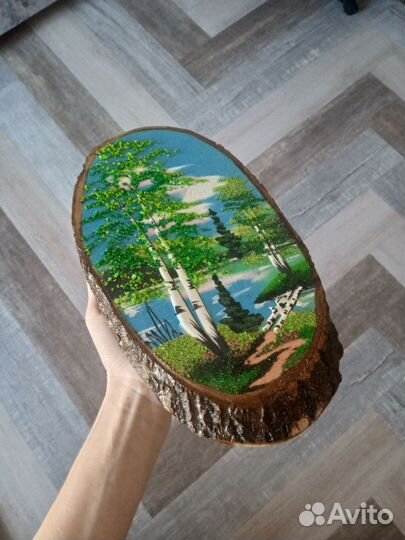 Картина на дереве