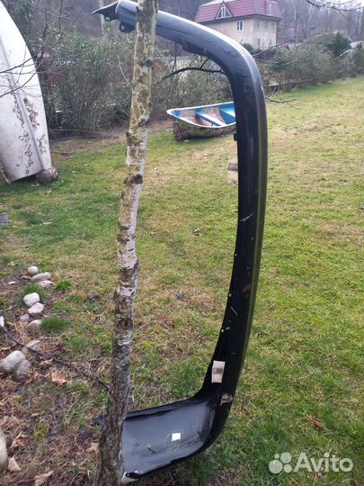 Бампер задний Toyota ipsum