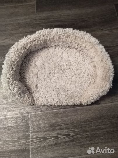 Лежанка для кошек