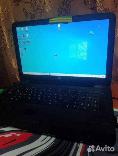 AMD A10 2.4gghz/R7 M340/DDR4 8GB