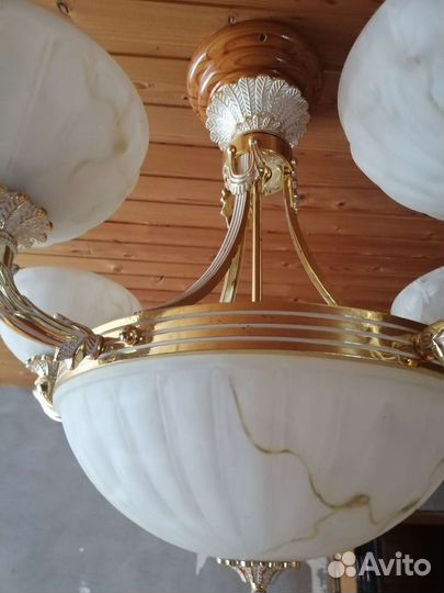 Шикарная люстра