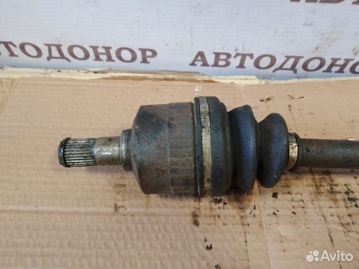 Полуось привод задний левый Hyundai Santa Fe 2.7