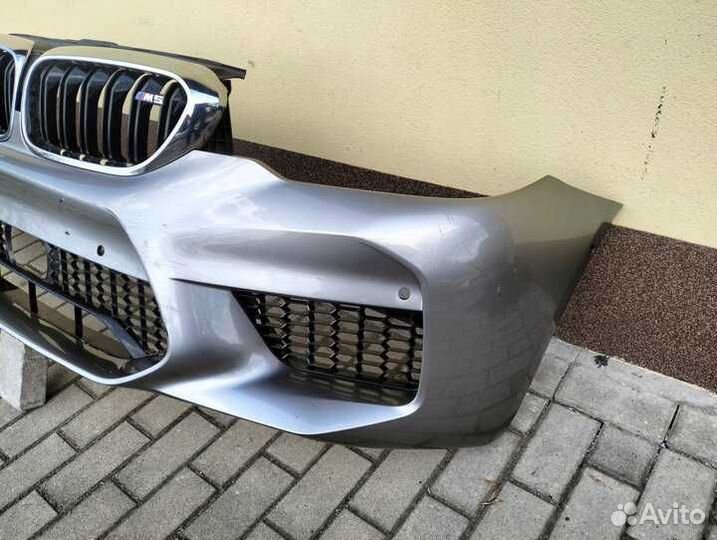 Передний бампер на BMW G30 G31