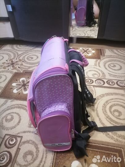 Продам школьный рюкзак