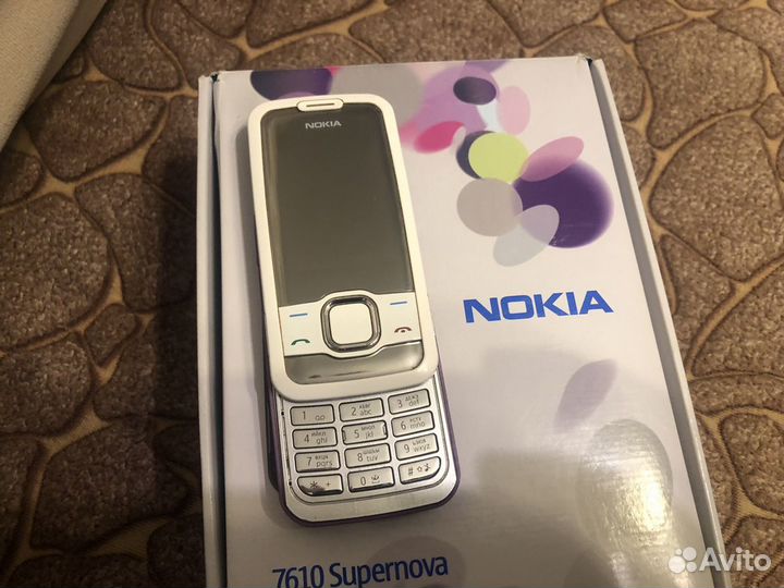 Nokia 7610 Supernova