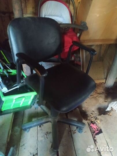 Компьютерное кресло