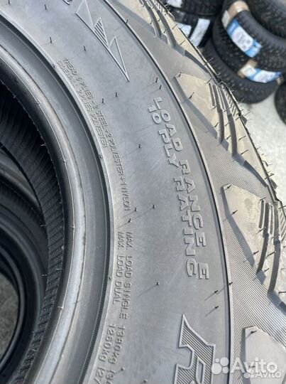 Kumho Road Venture M/T KL71 235/85 R16 120Q