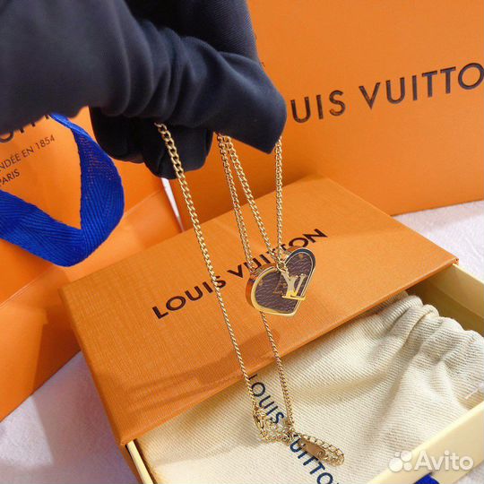 Louis vuitton подвеска lv Луи Виттон