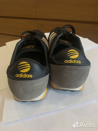 Кроссовки Adidas