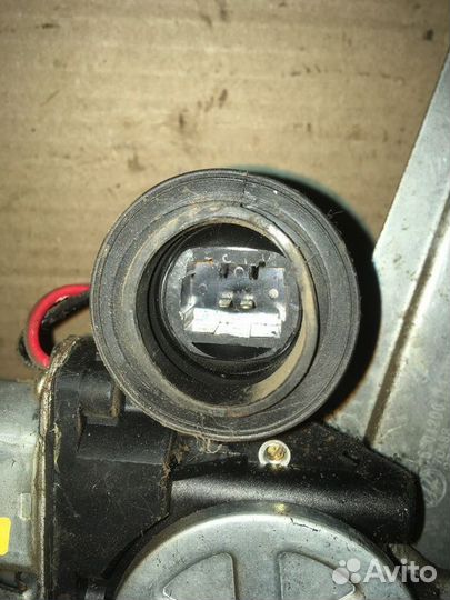 Стеклоподъемник электр. задний правый lifan X50