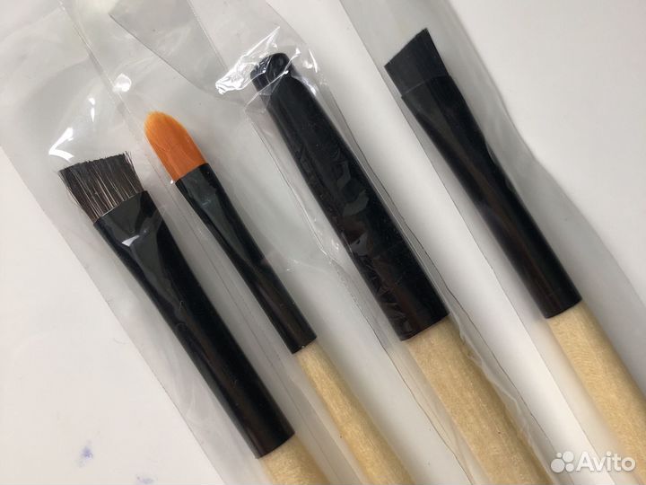 Кисти для макияжа Bobbi Brown