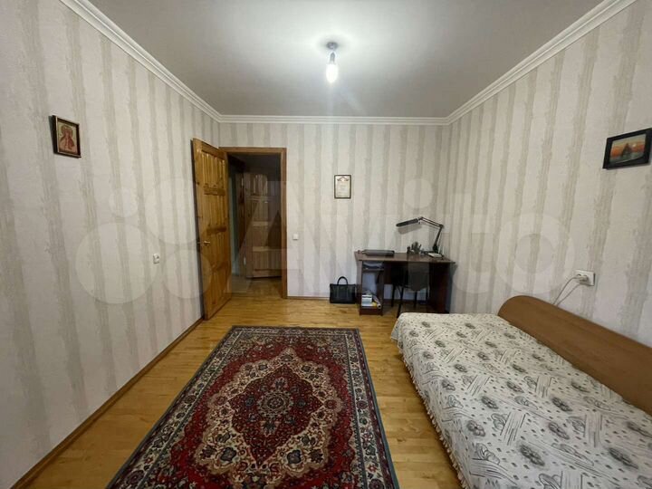 4-к. квартира, 87 м², 2/9 эт.