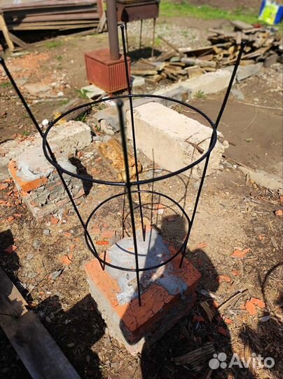 Опора для кустов