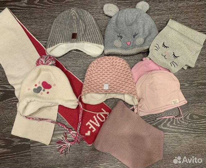 Шапки Reima и шарфы в коплекте