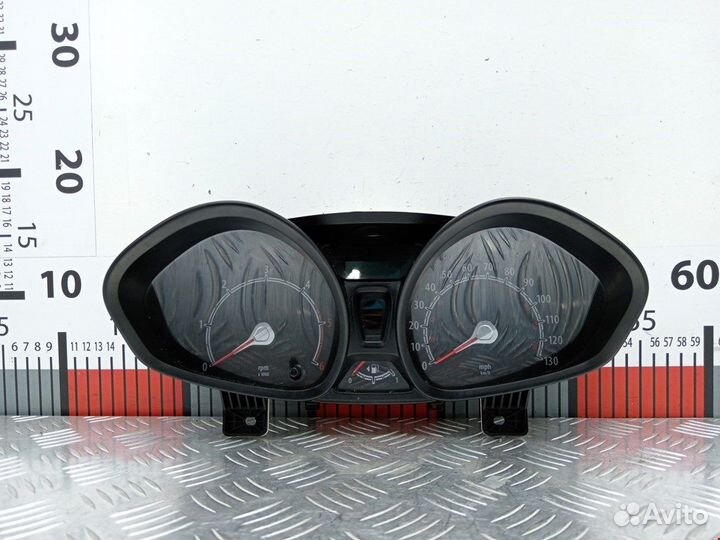 Панель для Ford Fiesta 6