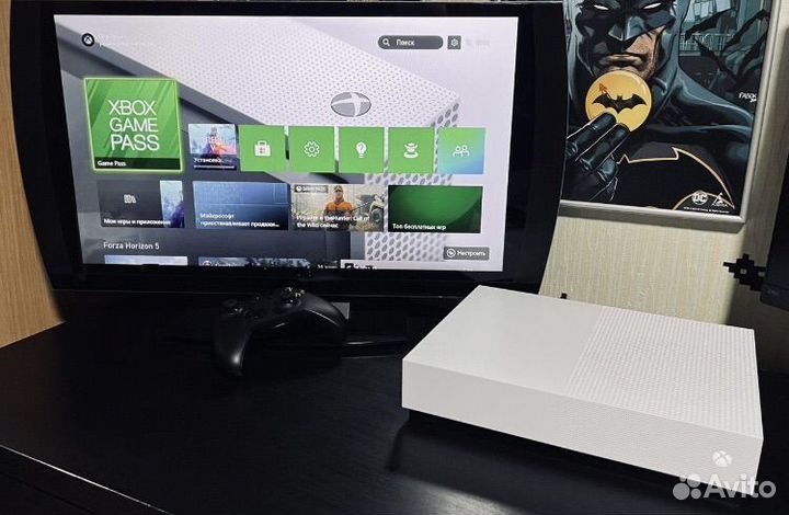 Xbox One S 4K + 406 игр - Идеал