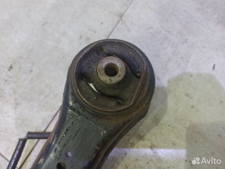 Рычаг задний продольный правый