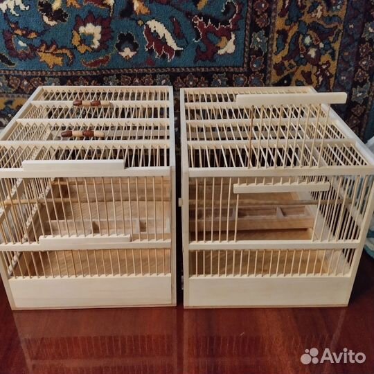 Клетка для птиц из дерева