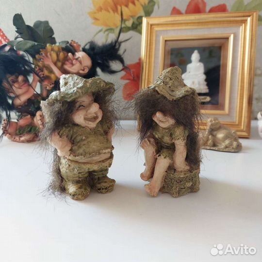 Статуэтки сувениры