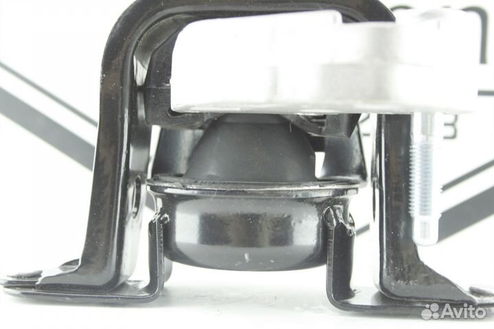 Опора двигателя правая Geely mk Оригинал