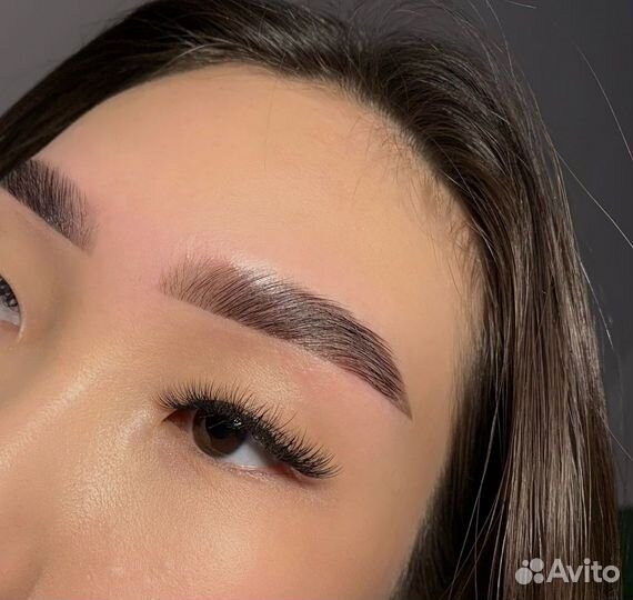 Мастер бровист