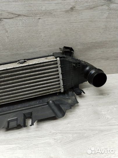 Интеркулер Mercedes C-Class W204 M271.860 2009