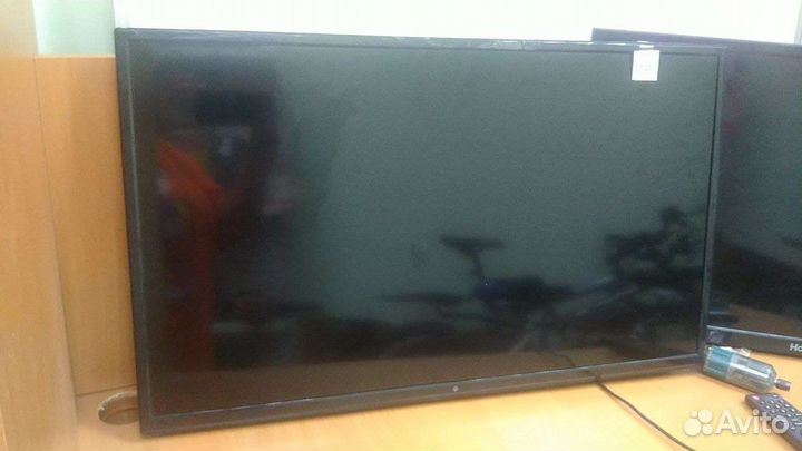 Телевизор dexp H32F7000K