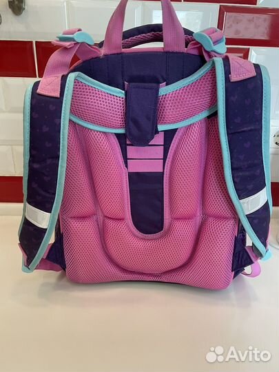 Портфель школьный для девочки
