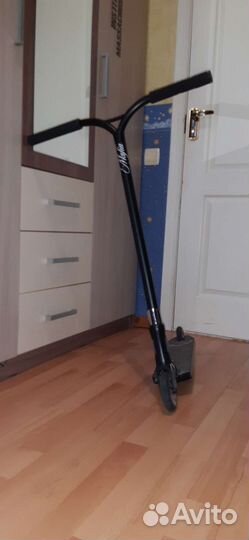 Трюковой самокат Mafia V2