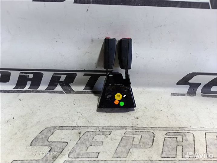 Замок ремня безопасности задний Audi Q7 4L 3.0 BUG