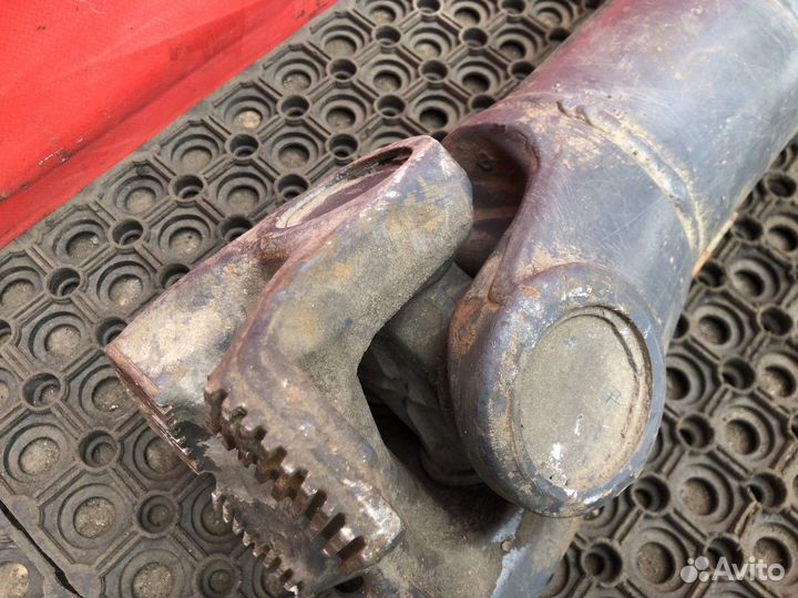 Вал карданный 1700 мм Daf CF, Daf XF105