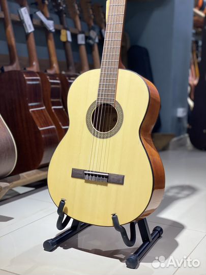Классическая гитара Cort AC100 SG