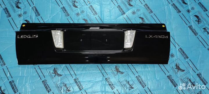 Багажник Lexus Lx 450d нижний с накладкой черный